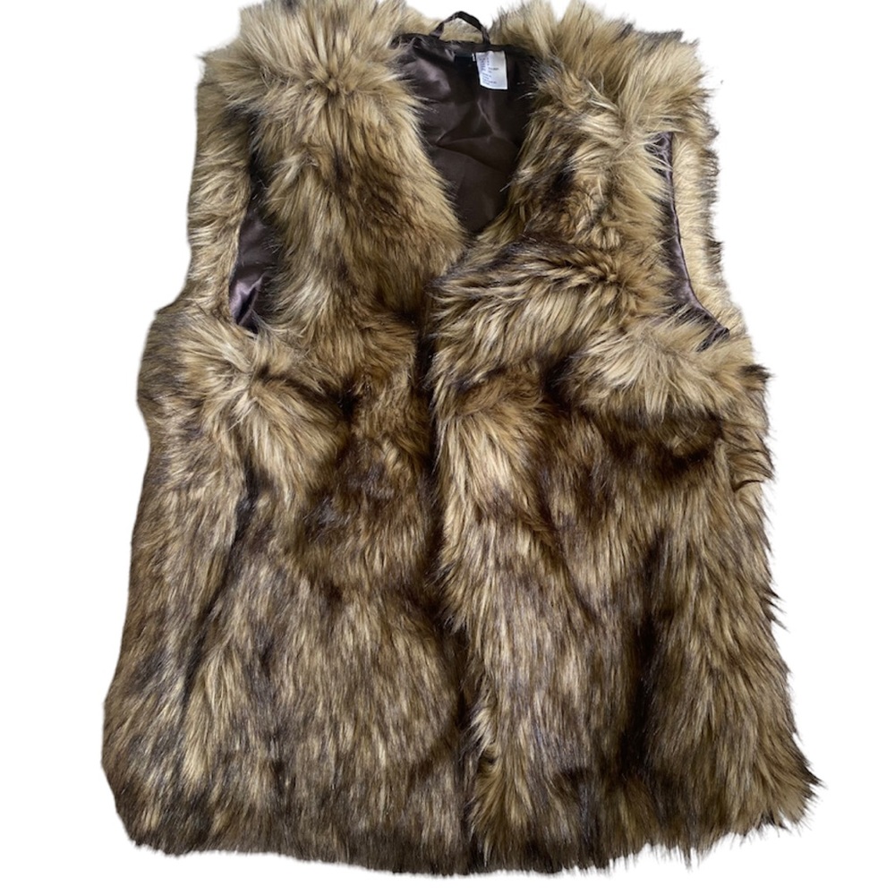 Faux Fur Vest*